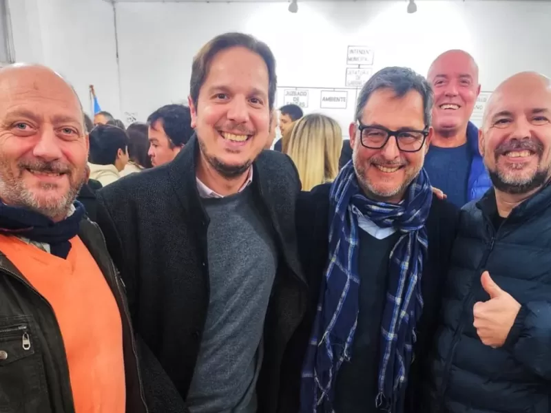 Daniel Rodríguez Rodríguez y Noelia Ayala lanzan cuenta "oficial" de Las Fuerzas del Cielo en Villa Gesell sin aval partidario