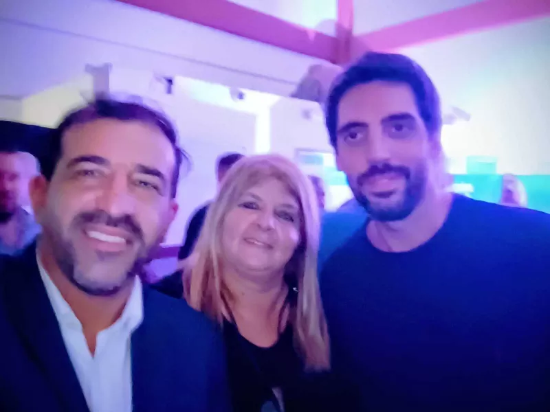 De los púlpitos a la política: Dante Gebel arma en Lanús y suma a Cristian León en Mar Chiquita