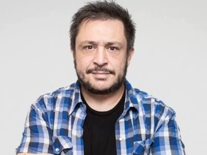 "Si pon&eacute;s 100 te llev&aacute;s 500": la promesa de Orsai que termin&oacute; con una denuncia penal contra Hern&aacute;n Casciari