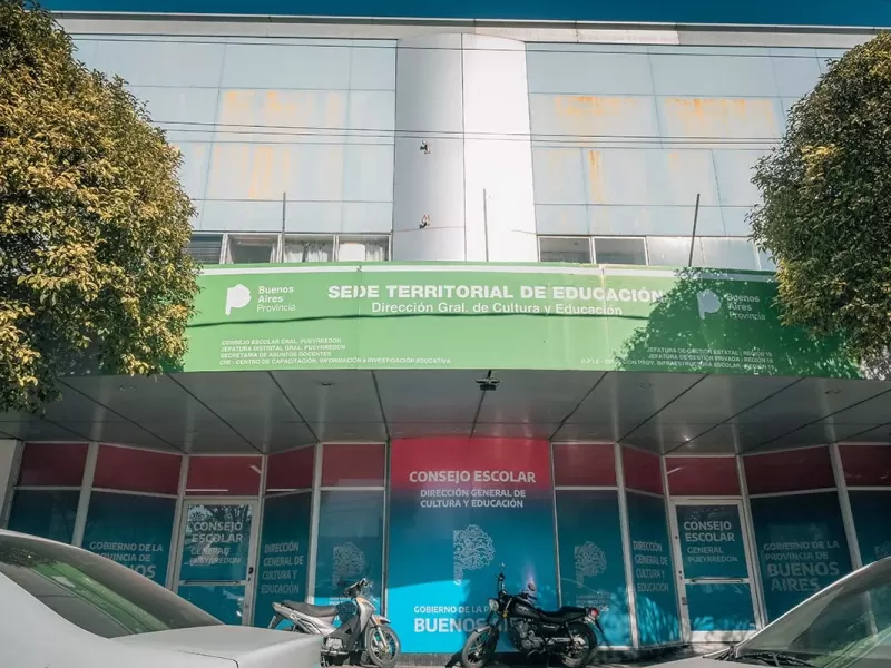 Educaci&oacute;n en la mira: denuncias, ruido pol&iacute;tico y un posible recambio en la jefatura distrital de General Pueyrredon