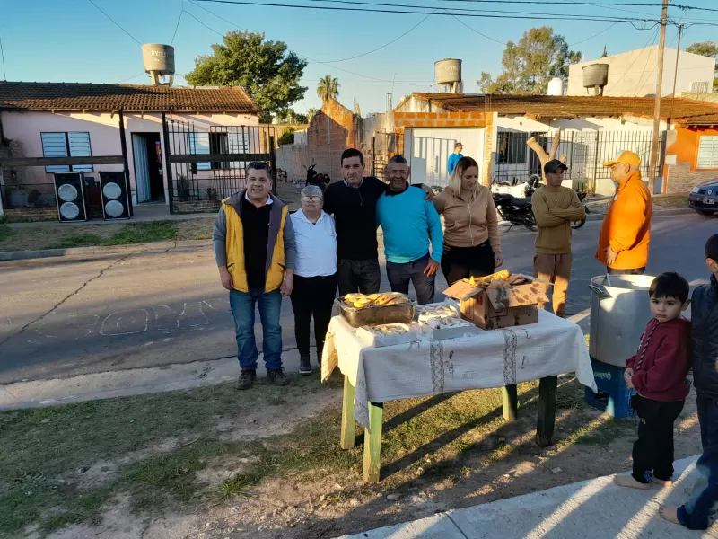 El santafesino Walter Eiguren recorrió barrios de Entre Ríos y prometió presencia territorial