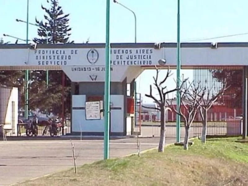 Una agente penitenciaria expuso en Jun&iacute;n supuestos abusos y hostigamientos dentro de la Unidad 13