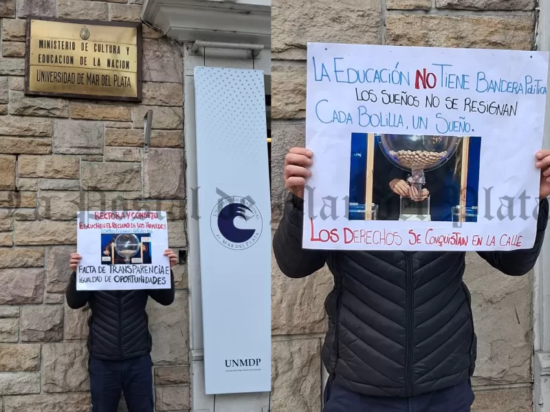 Padres del Colegio Illia protestaron frente al Ministerio de Educaci&oacute;n por las denuncias sobre el sorteo 2027