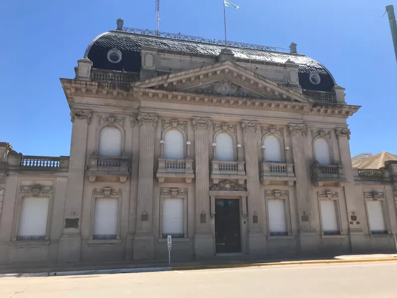 Cuando el odio se postea: vecinos exigen sanciones contra un empleado municipal de Nueve de Julio por burlarse del autismo