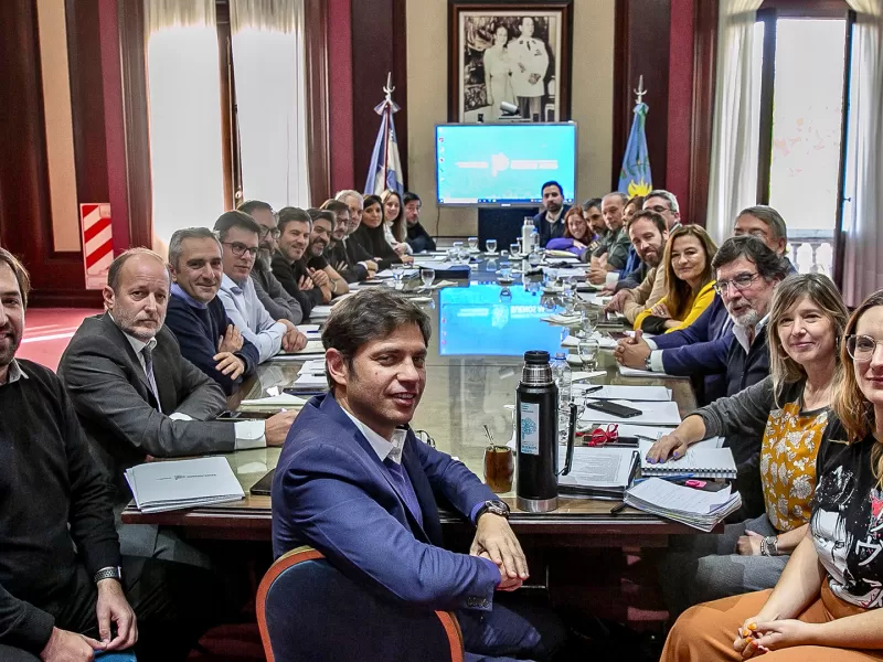 ¡Alerta roja en el territorio bonaerense! El "Quinteto letal" de Kicillof salió a tomar las calles