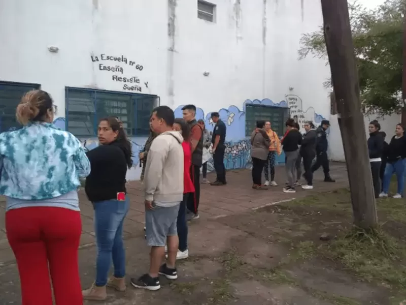 Moreno: la Escuela 60 de Villa Ángela evacuó a sus alumnos por un escape de gas