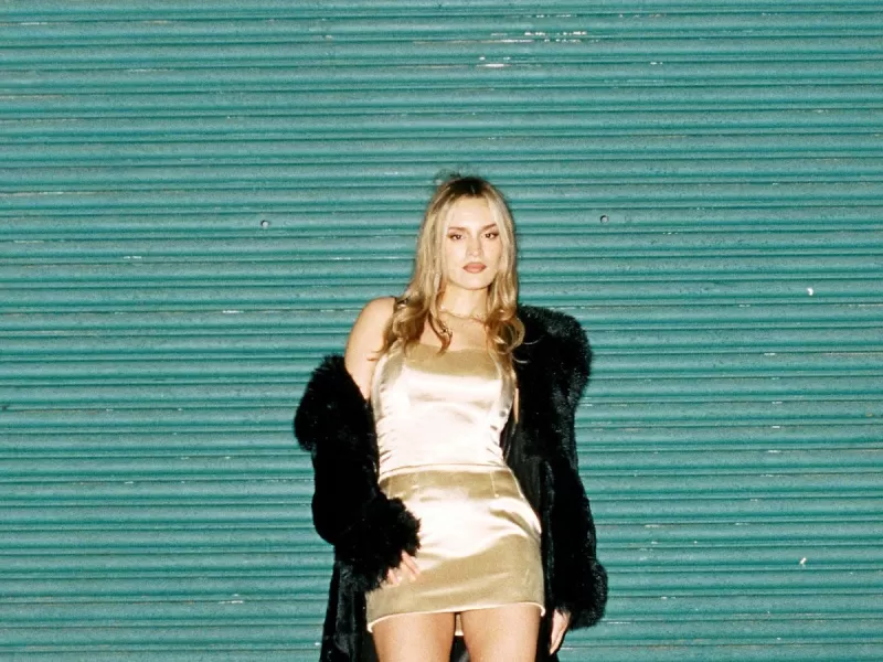 "De nadie", nuevo single de Elo&iacute;sa