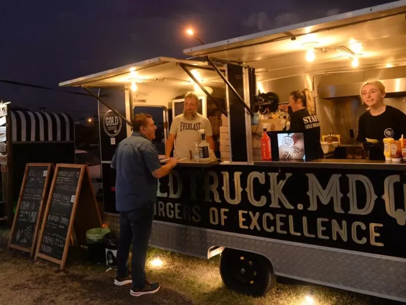 El oficialismo marplatense impulsó un proyecto para potenciar los "food trucks" en General Pueyrredón