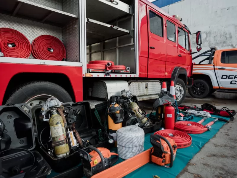 El Municipio de General Pueyrred&oacute;n aport&oacute; lo recaudado por la compactaci&oacute;n de veh&iacute;culos para la compra de un autobomba