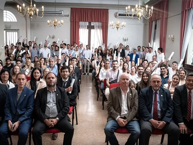 La provincia duplicó la matrícula y juraron 80 nuevos agrimensores en el Consejo Profesional