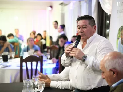 Con Esteban Echeverr&iacute;a como punto de encuentro, el armado de Leo Nardini acelera su despliegue seccional