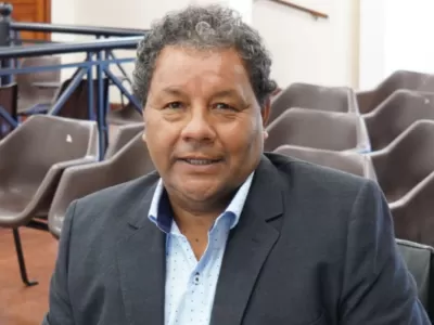 Dante Gebel suma representaci&oacute;n en Tigre con el pase del concejal Marcelo &ldquo;Pele&rdquo; Barrios