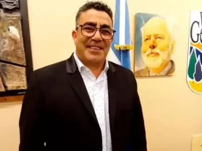 Luis Vivas apunt&oacute; contra Gustavo Barrera por el cobro de la reposici&oacute;n de &aacute;rboles en Villa Gesell