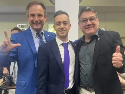 Merlo qued&oacute; envuelto en pol&eacute;mica tras el voto libertario que permiti&oacute; a Karina Men&eacute;ndez conducir el Concejo