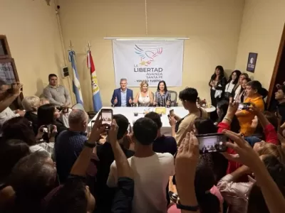 Santa Fe: un homenaje libertario a G&uuml;emes termin&oacute; en pol&eacute;mica por un error hist&oacute;rico