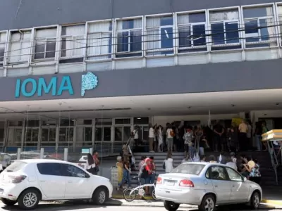 Polic&iacute;as retirados de La Plata denunciaron recortes en IOMA y exigieron recuperar la cobertura hist&oacute;rica de medicamentos
