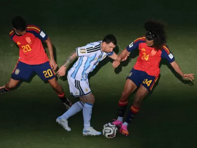 La Finalissima en el limbo: guerra de escritorios y problemas de calendario tras la final del Mundial