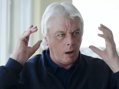 David Icke, el pol&eacute;mico brit&aacute;nico que convirti&oacute; la conspiraci&oacute;n en una batalla contra el pensamiento &uacute;nico