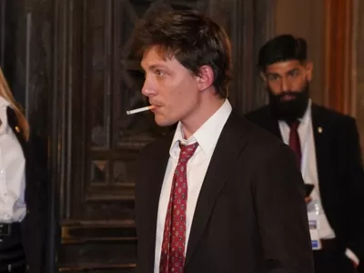 Dardo de un ex funcionario a Santiago Caputo: "A veces discut&iacute;amos y cometi&oacute; algunos errores"