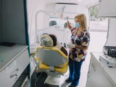 El Municipio detall&oacute; que su sistema incluye 34 CAPS, SAME y atenci&oacute;n en 103 barrios