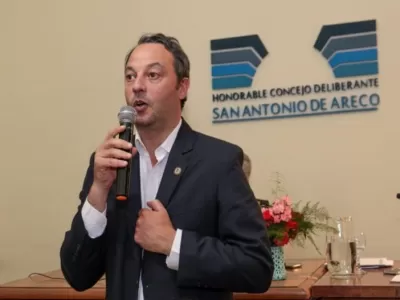 San Antonio de Areco: otorgaron bonificaciones a funcionarios mientras el Municipio ofreci&oacute; un 2 por ciento a empleados