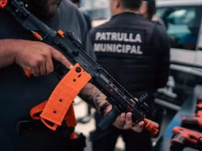 Atacaron a la Patrulla Municipal desde una caravana de motos y la respuesta fueron 214 disparos