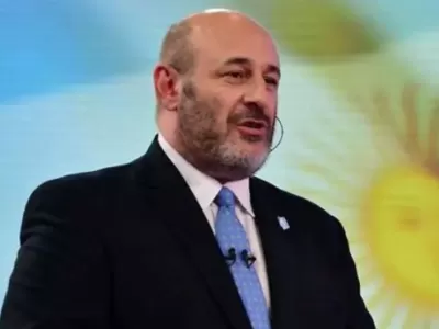 Santiago C&uacute;neo asegur&oacute; que una auditor&iacute;a de 990 millones en Transporte esconde irregularidades y salpic&oacute; a Marinucci