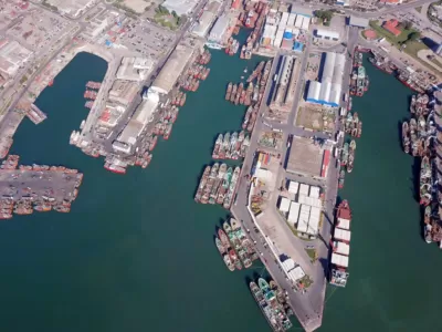 La ciudad convive hace a&ntilde;os con el olor del puerto y ahora apuntan a gases contaminantes
