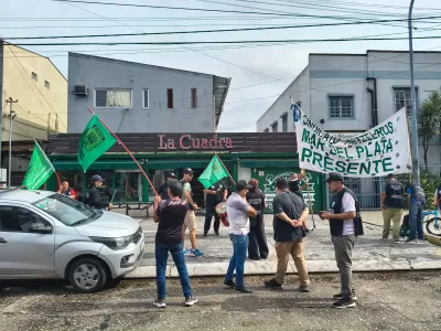 Reclaman por trabajo irregular en panader&iacute;as de La Cuadra y escalan las protestas