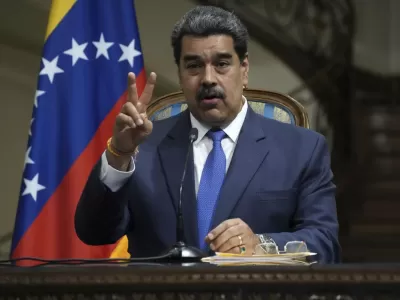 Renovación en vilo: Esperanza por El Cambio gana respaldo en el nuevo calendario electoral