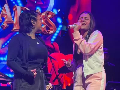 Avril, la cantante marplatense que fue mam&aacute; a los 16 a&ntilde;os y hoy busca cumplir su sue&ntilde;o de triunfar en la m&uacute;sica