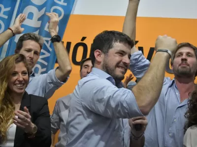 Pol&eacute;mica en Venado Tuerto por operativos nocturnos contra j&oacute;venes santafesinos