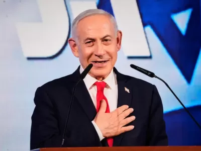 Netanyahu perdi&oacute; el respaldo pol&iacute;tico y ahora busca aferrarse al poder en Israel