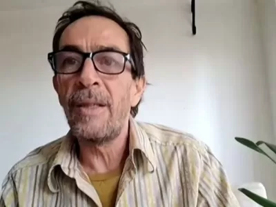 Reclamo en La Plata por decisiones judiciales que separan a un padre de sus hijos