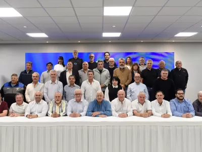 La conducci&oacute;n de Luz y Fuerza fue ratificada por representantes de 40 sindicatos