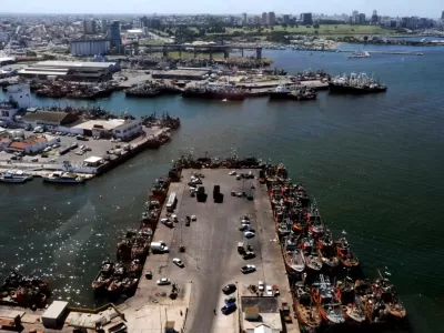 Se mantiene sin resolver un expediente clave que investiga d&eacute;cadas de contaminaci&oacute;n industrial en el puerto