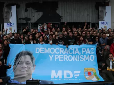 Walter Correa reunió a la Corriente 13 de Abril en la la Casa de las Madres de Plaza de Mayo para apoyar al gobernador Axel Kicillof