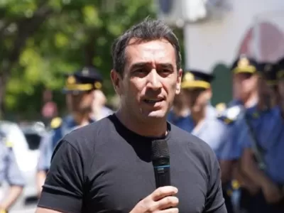 R&iacute;o Negro acumula interrogantes mientras Marcos Castro incorpora familiares ligados al caso de los ba&ntilde;os modulares