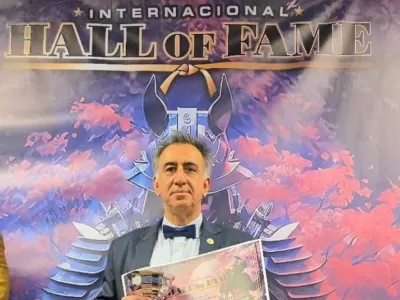 Yapuncic fue premiado a la trayectoria en el gran premio "International Hall Of Fame" en artes marciales