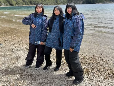 Estudiantes de Villa Soldati disfrutan su viaje de egresados en Bariloche con Jungle Travel