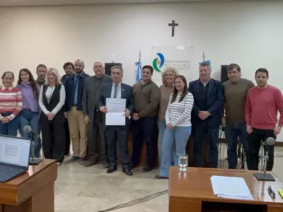 Maip&uacute; distingui&oacute; a Alejandro Yapuncic por su trayectoria como maestro y dirigente de artes marciales