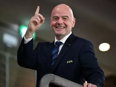 Eurodiputados colocaron a Gianni Infantino frente a un reclamo que exige explicaciones por un premio a Trump