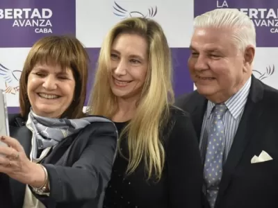 Bullrich y Fargosi le regalaron una sonrisa a Javier Milei en CABA