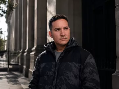 Iv&aacute;n Emmanuel del Palacio, el comerciante marplatense que convirti&oacute; el reclamo vecinal en una causa com&uacute;n