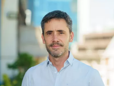 La permanencia de Ignacio Lamothe en un cargo clave genera reproches dentro del electorado libertario