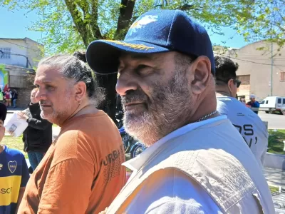 Campaña en Lanús: Santiago Cúneo visitó la Feria de Monte Chingolo