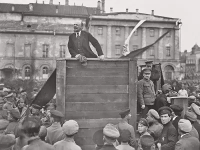 La autopsia del cerebro de Lenin, rebanado en más de 30 mil partes
