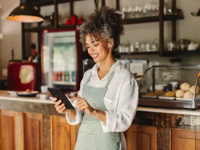 Los jóvenes emprendedores colonizan la contratación de seguros online
