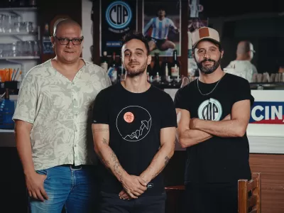 &iexcl;Cient&iacute;ficos del Palo y Hombrepi&eacute; en Mar del Plata!