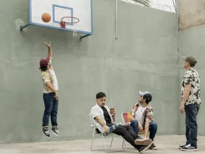 "Martes 30", el primer LP de Simulando un Vuelo